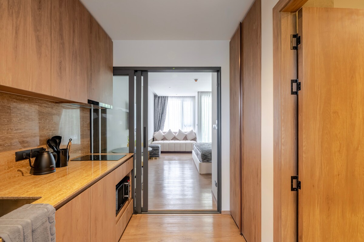 Bellevue Beachfront Studio — 7