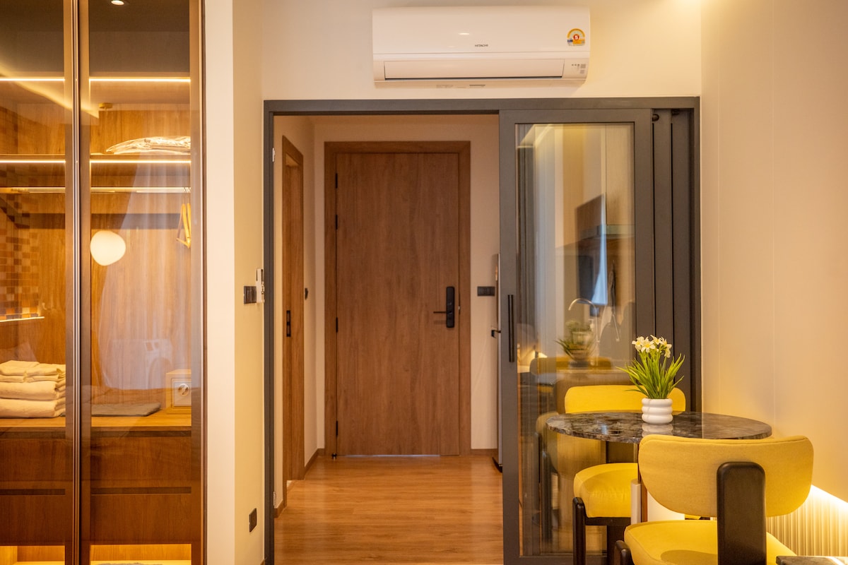 Bellevue Beachfront Studio — 35