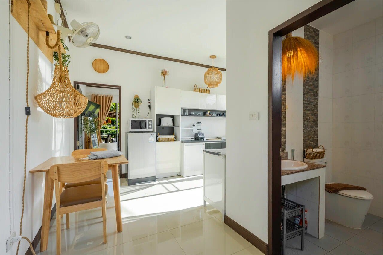 Jungle Apartment III — 4