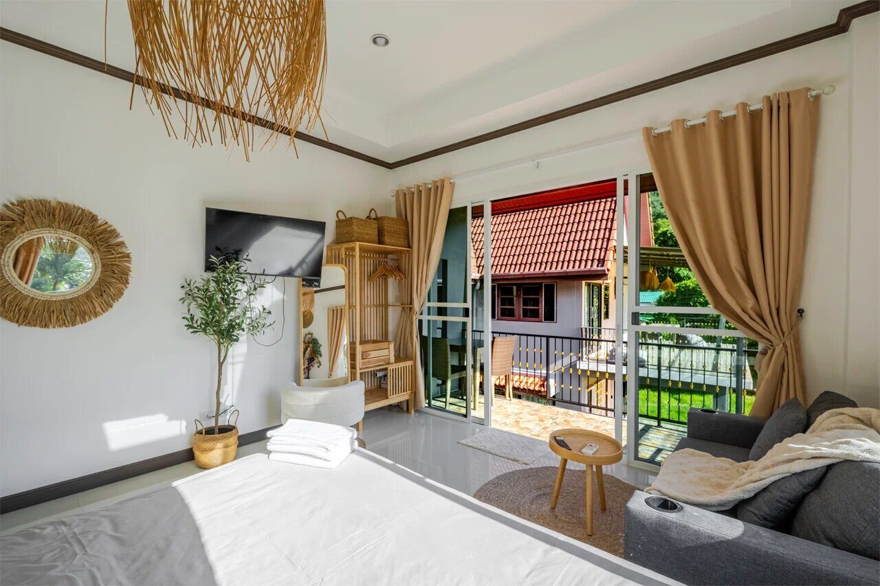 Jungle Apartment III — 11