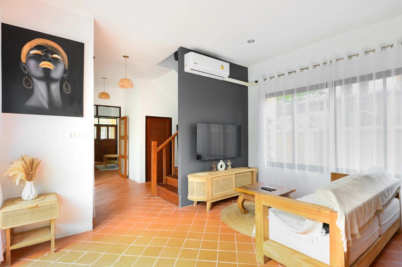 The Orange Villa — 4