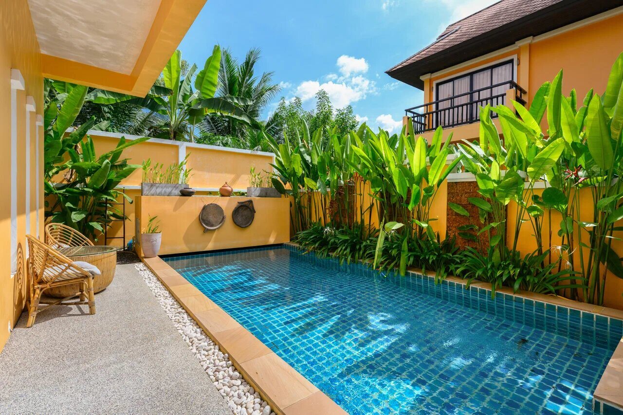 The Orange Villa — 13