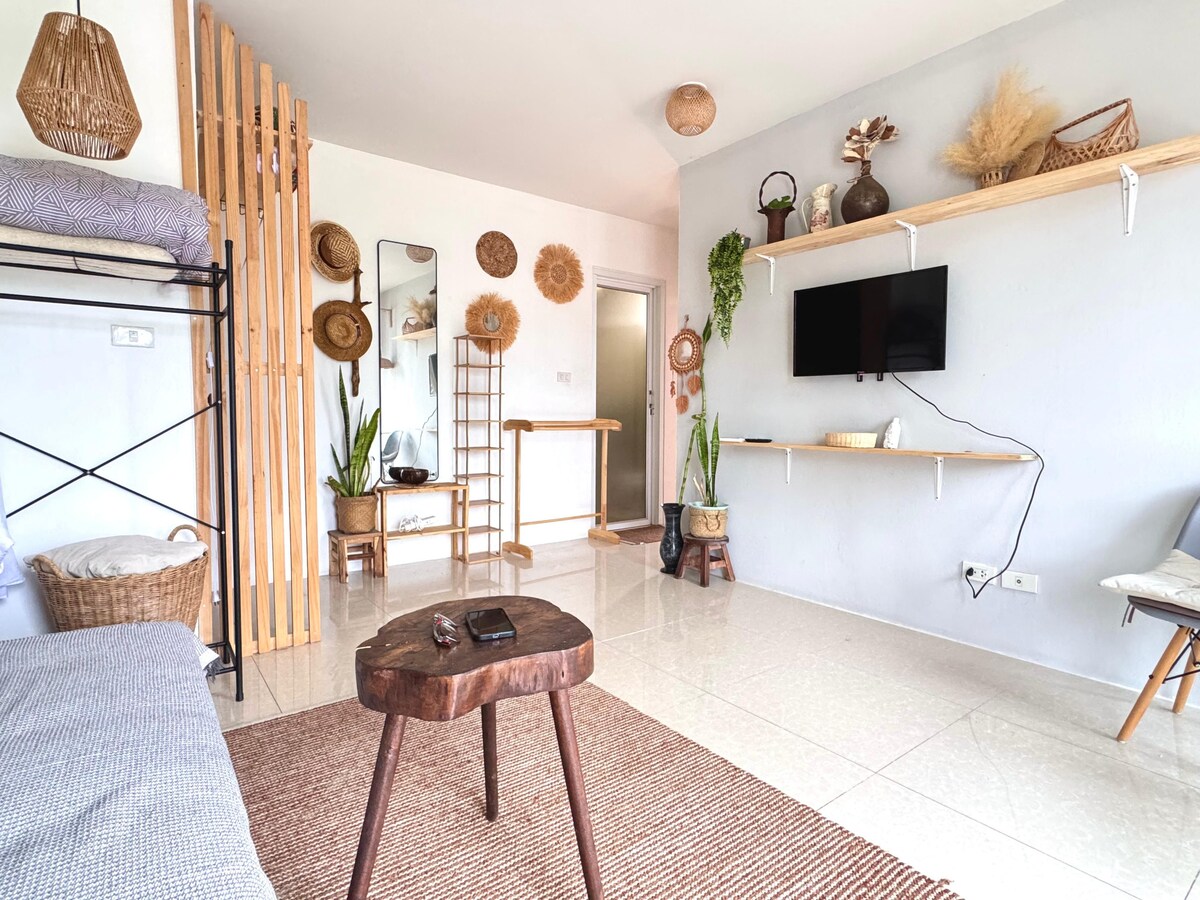 Ao Yon Apartment — 12