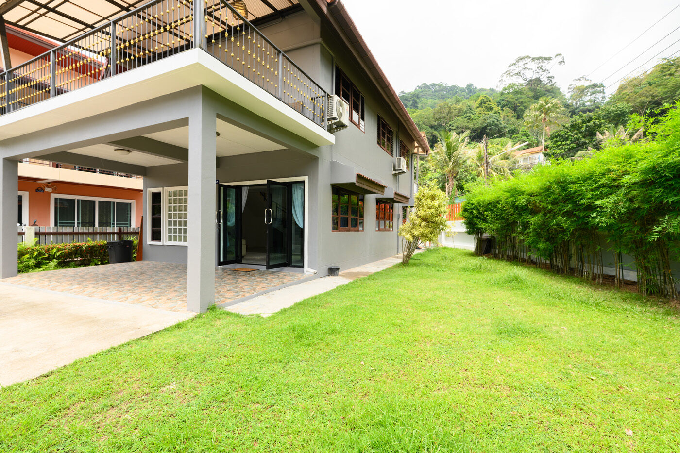 Tropical Home II — 27